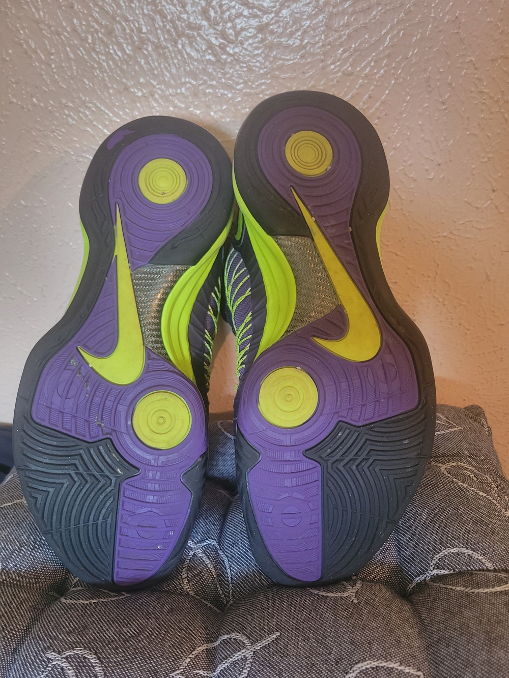 Nike Purple and Volt Basketball Sneakers - Picture 6 of 7